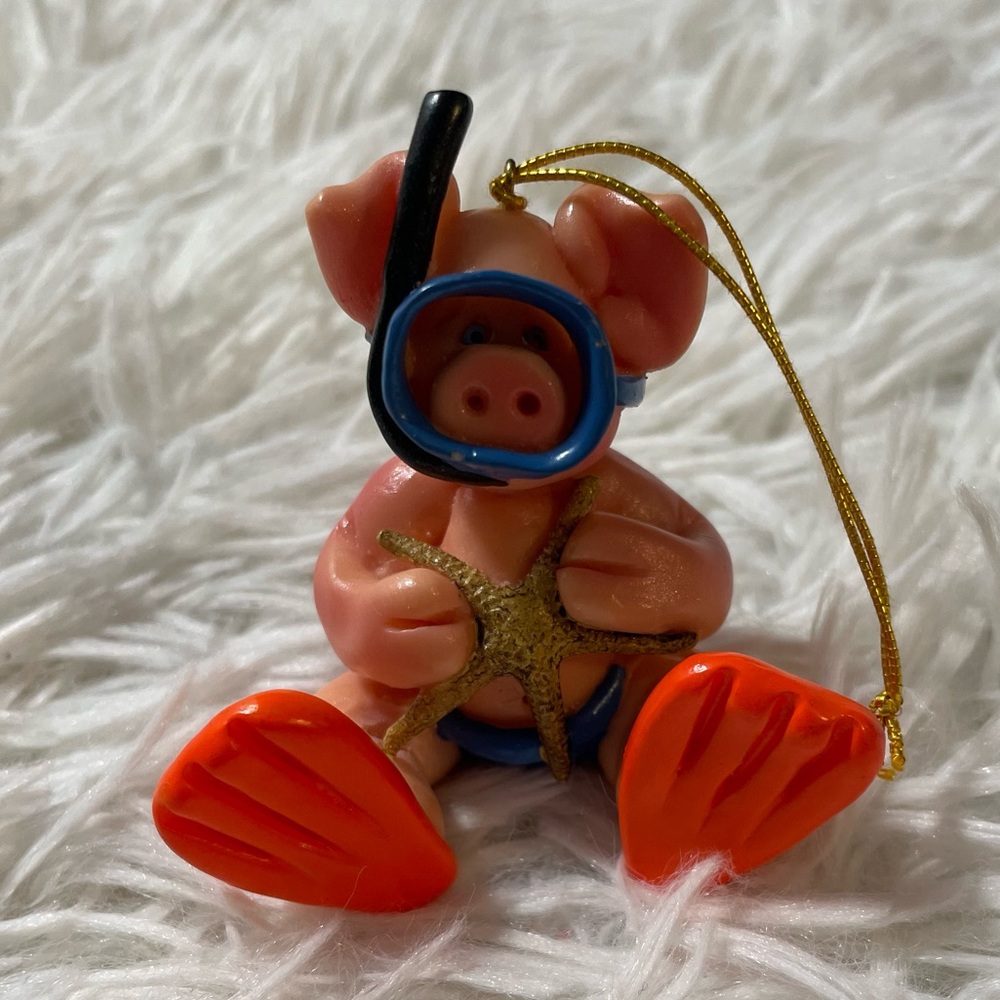 Vintage 1993 Mini Munchkins Pig Piggy Snorkel Beach Starfish Ornament Trinket